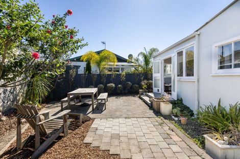 Photo of property in 95 Wellesley Road, Napier South, Napier, 4110