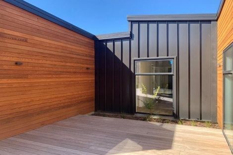 Photo of property in 17 Mills Road, Wanaka, 9305