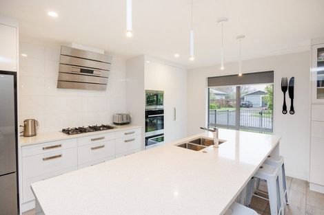 Photo of property in 27 Titoki Street, Palmerston North, 4414