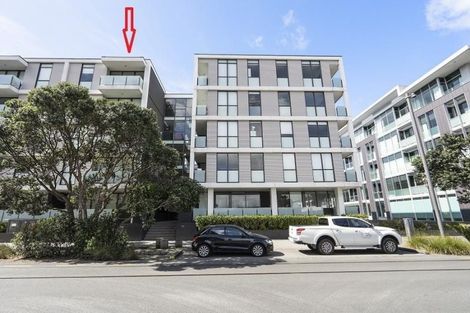 Photo of property in Halsey Apartments At Lighter Quay, 506/77 Halsey Street, Auckland Central, Auckland, 1010