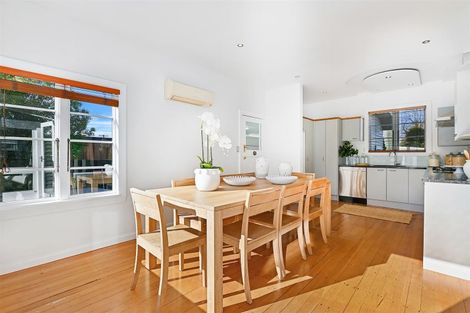 Photo of property in 35 Paparoa Street, Papanui, Christchurch, 8053