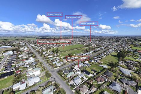 Photo of property in 2 Taverner Street, Carterton, 5713