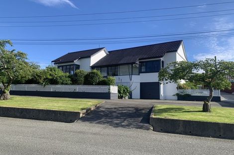 Photo of property in 44 Tamar Street, South Hill, Oamaru, 9400