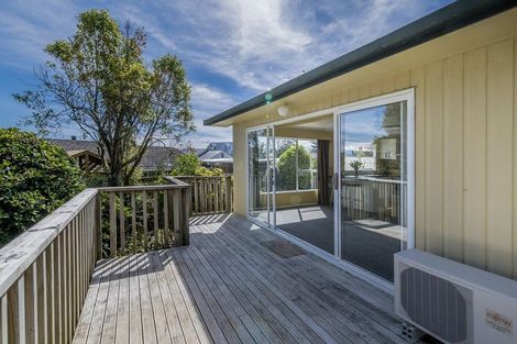 Photo of property in 8 Campion Road, Waikanae Beach, Waikanae, 5036