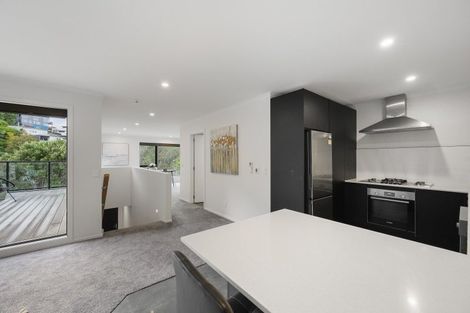 Photo of property in 48 Rangiora Avenue, Kaiwharawhara, Wellington, 6035