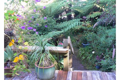 Photo of property in 5 Pine Tree Lane, Russell, 0272