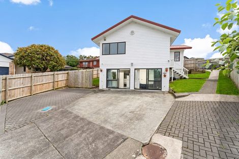 Photo of property in 7 Clarion Place, Glendene, Auckland, 0602