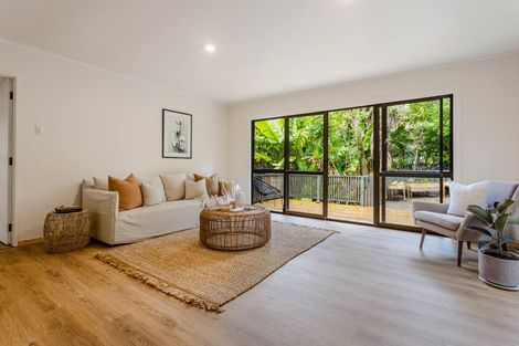 Photo of property in 56 Tanekaha Road, Titirangi, Auckland, 0604