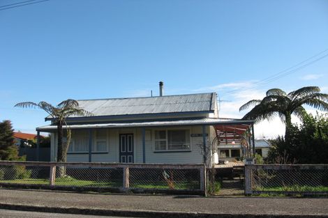 Photo of property in 39 Sale Street, Ross, 7812