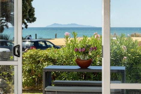 Photo of property in 18 Marine Parade, Mount Maunganui, 3116