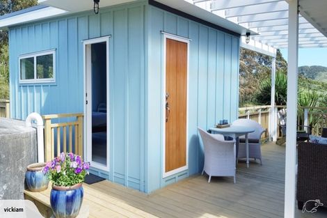 Photo of property in 11 Totara Road, Onetangi, Waiheke Island, 1081