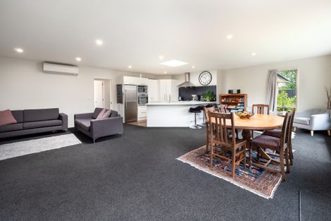 Photo of property in 92 Milns Road, Halswell, Christchurch, 8025