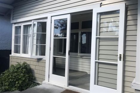 Photo of property in 90 Kennedy Road, Napier South, Napier, 4110