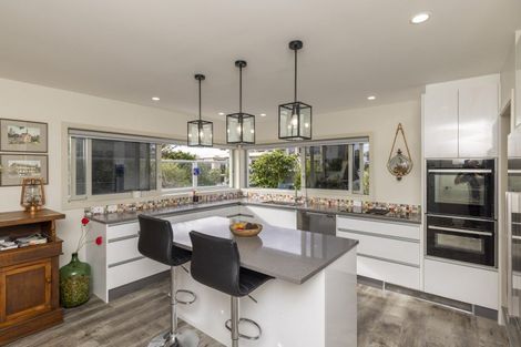 Photo of property in 351 Rosetta Road, Raumati Beach, Paraparaumu, 5032