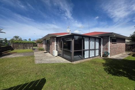 Photo of property in 11 Crisp Drive, Papamoa Beach, Papamoa, 3118