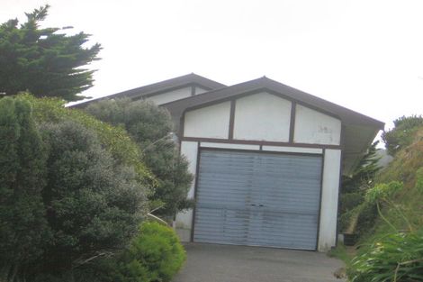Photo of property in 4 Debra Way, Karori, Wellington, 6012