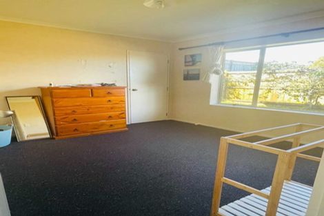 Photo of property in 62 Sandwick Drive, Weymouth, Auckland, 2103