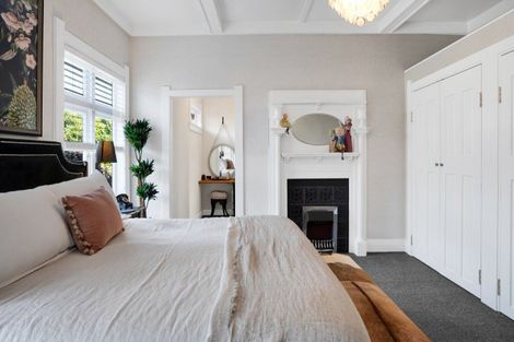 Photo of property in 500 Richmond Road, Lepperton, New Plymouth, 4373