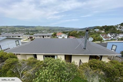 Photo of property in 7 Westra View, Tawa, Wellington, 5028