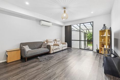 Photo of property in 14 Routhmore Street, Flat Bush, Auckland, 2019