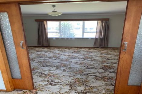 Photo of property in 14 Fraser Road, Papatoetoe, Auckland, 2025