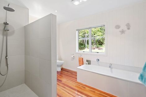 Photo of property in 317 Takatu Road, Tawharanui Peninsula, Warkworth, 0986