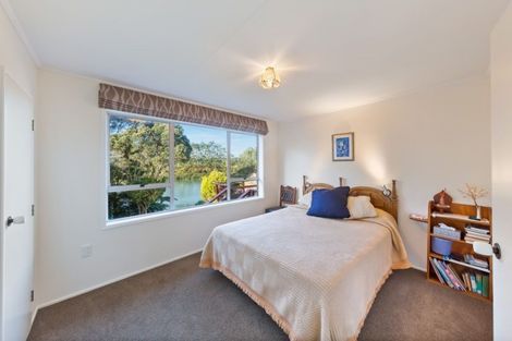 Photo of property in 7 Cherry Place, Waiuku, 2123