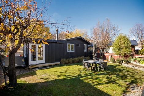 Photo of property in 38 Centennial Avenue, Arrowtown, 9302