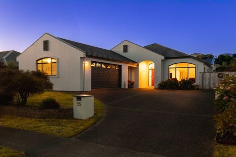 Photo of property in 95 Weggery Drive, Waikanae Beach, Waikanae, 5036