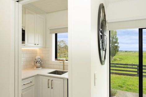 Photo of property in 45 Ringawhati Road, Otaki, 5583