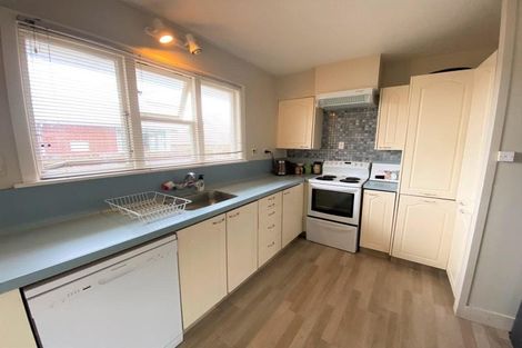 Photo of property in 31 Martbern Crescent, Bishopdale, Christchurch, 8053