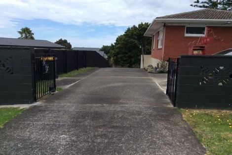 Photo of property in 19 Rodney Street, Howick, Auckland, 2014