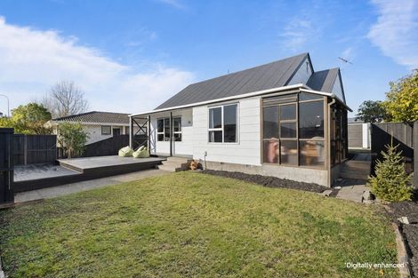 Photo of property in 12 Resolution Place, Bryndwr, Christchurch, 8053
