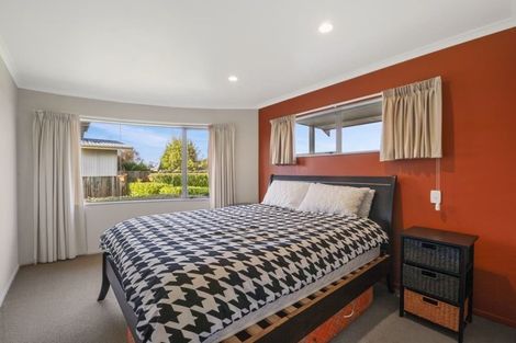 Photo of property in 14 Tawiri Place, Kuratau, Turangi, 3381