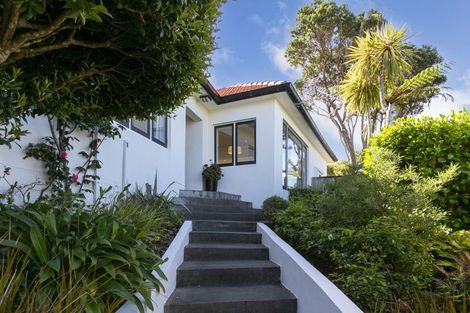 Photo of property in 11 Bristow Place, Karori, Wellington, 6012