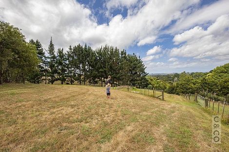 Photo of property in 433 Old North Road, Kumeu, 0892
