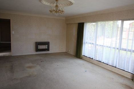 Photo of property in 2 Caroline Crescent, Highbury, Palmerston North, 4412