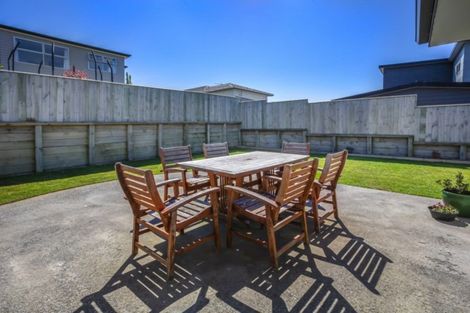 Photo of property in 120 Endeavour Drive, Whitby, Porirua, 5024