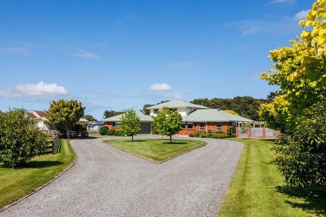 Photo of property in 19 Barnett Drive, Marton, 4710