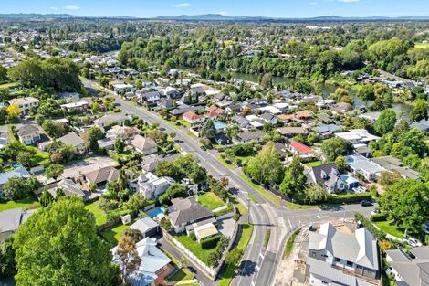 Photo of property in 31 Beerescourt Road, Beerescourt, Hamilton, 3200