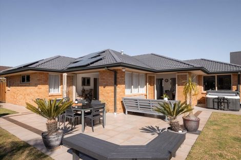 Photo of property in 619 Gloucester Road, Papamoa Beach, Papamoa, 3118