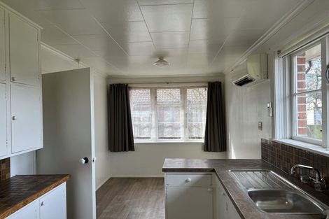 Photo of property in 6 Attlee Crescent, Bryndwr, Christchurch, 8053