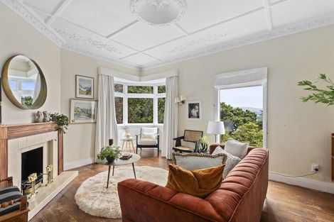 Photo of property in 28 Beacon Hill Road, Strathmore Park, Wellington, 6022