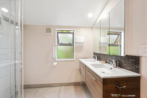 Photo of property in 39b Simla Crescent, Khandallah, Wellington, 6035