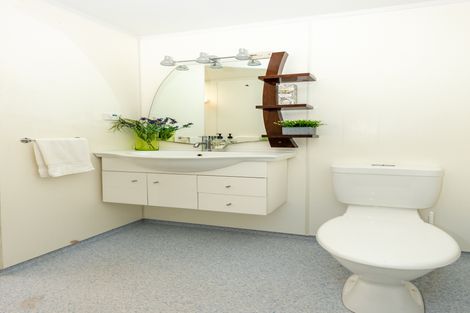 Photo of property in 8 Marian Drive, Inner Kaiti, Gisborne, 4010