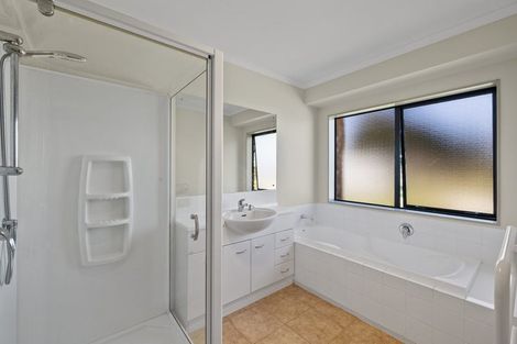 Photo of property in 758 Kaiwaka-mangawhai Road, Hakaru, Wellsford, 0975