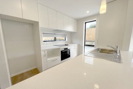 Photo of property in 10a Claridge Street, Glen Eden, Auckland, 0602