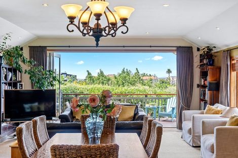 Photo of property in 446 Riddell Road, Glendowie, Auckland, 1071