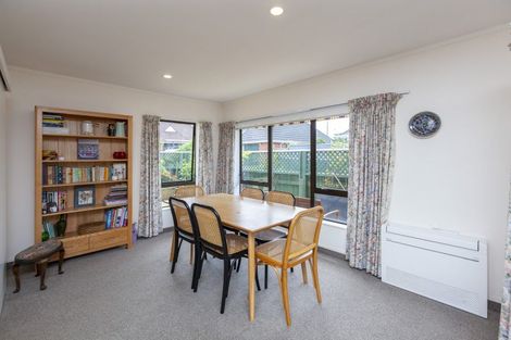 Photo of property in 113 Hillcrest Road, Raumati Beach, Paraparaumu, 5032