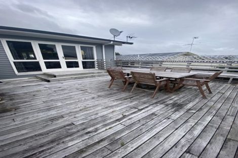 Photo of property in 1 Garboard Lane, Whitby, Porirua, 5024